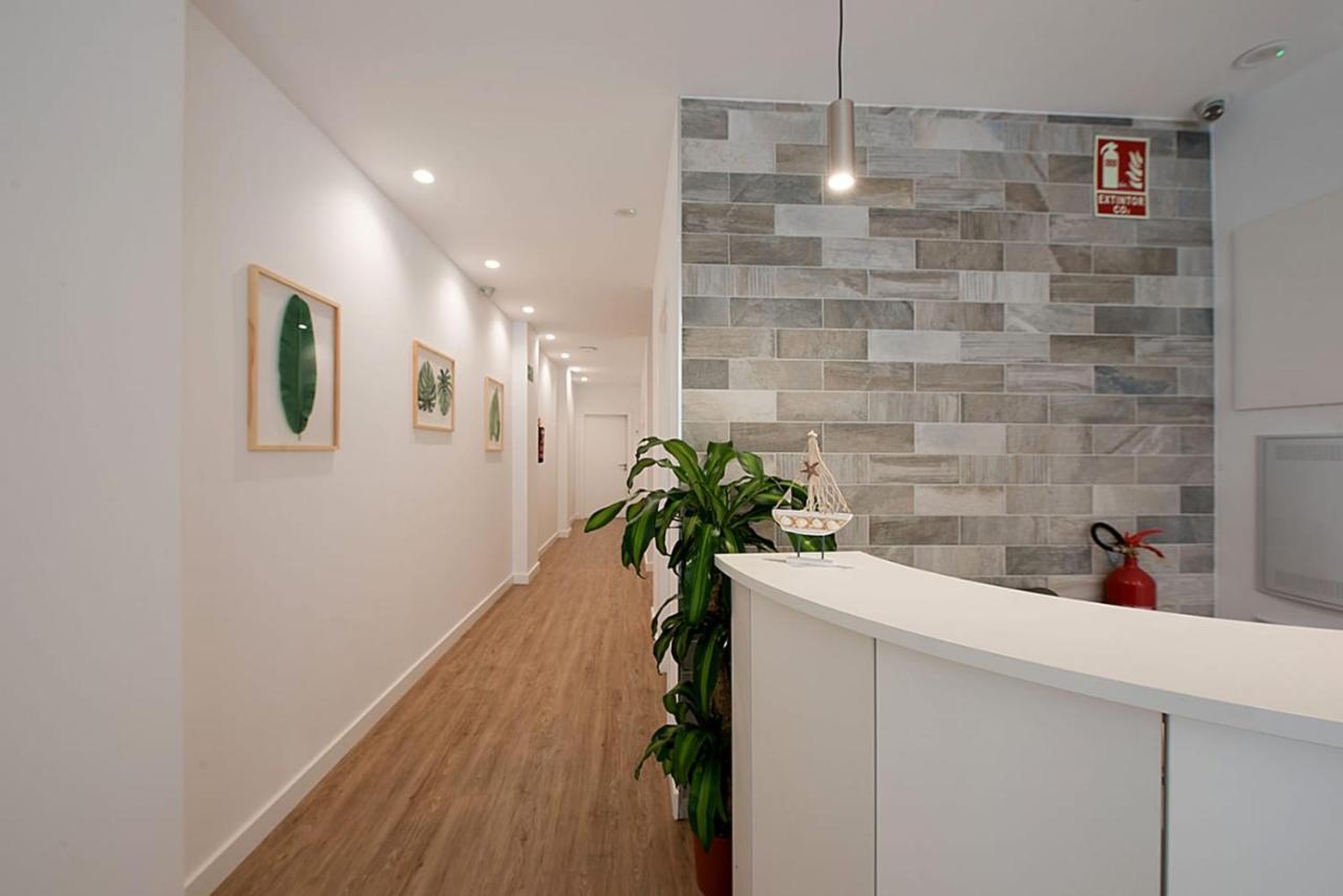 סנטה פולה Hostal Beach מראה חיצוני תמונה